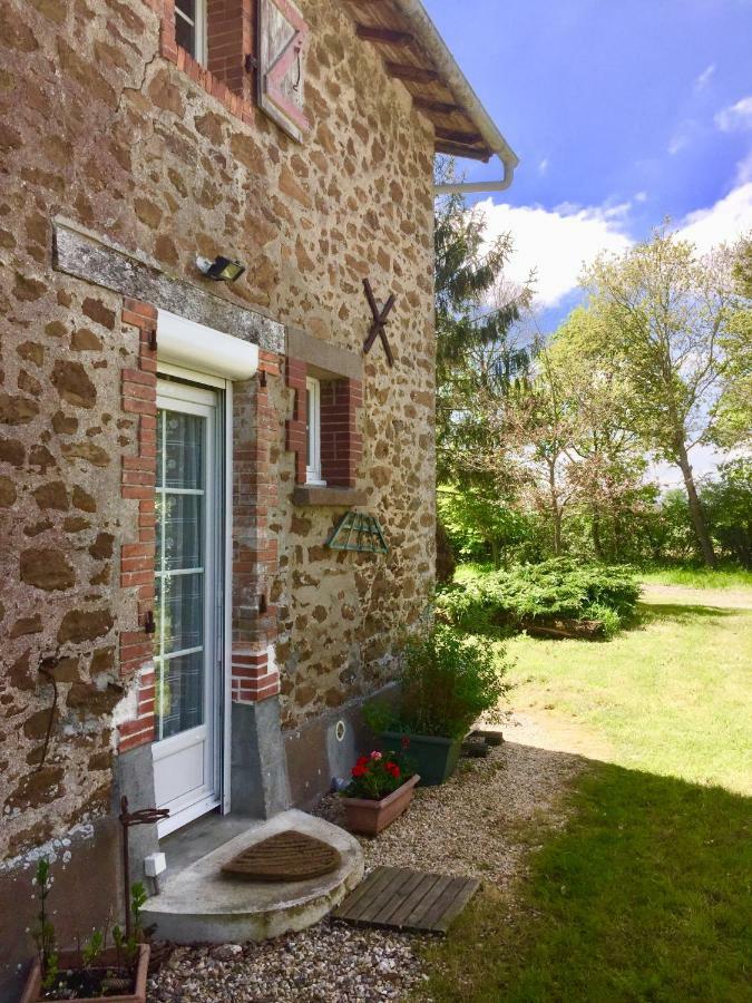 Gîte climatisé de La Haute Rue Touvois Exterior foto